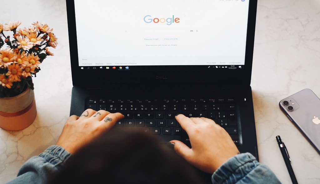 Does machine translation reinforce gender bias - Portada